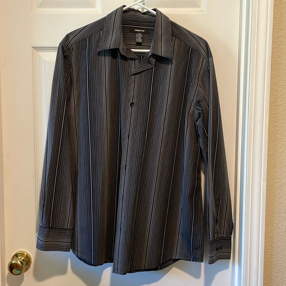 Men’s long sleeve button shirt